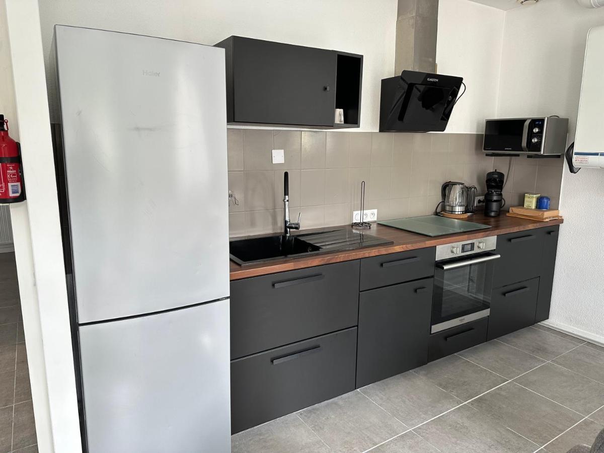 Appartement Avec Terrasse Au Puy Le Puy-en-Velay Bagian luar foto