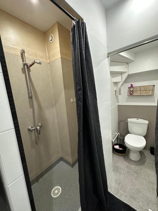 Appartement Avec Terrasse Au Puy Le Puy-en-Velay Bagian luar foto